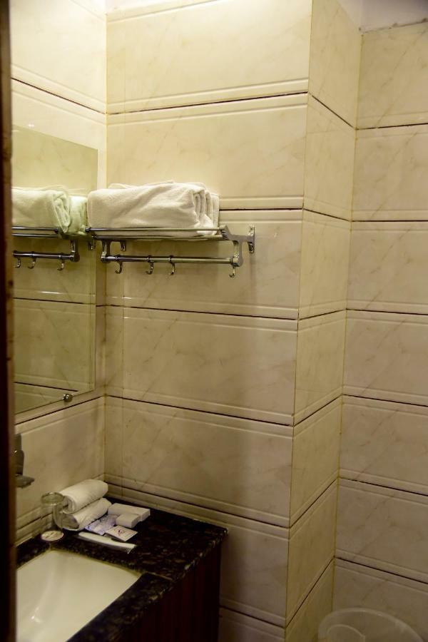 Hotel D S Inn Амритсар Екстериор снимка