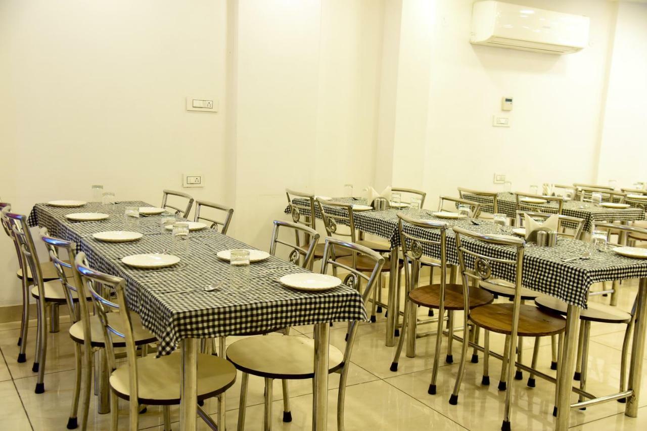 Hotel D S Inn Амритсар Екстериор снимка