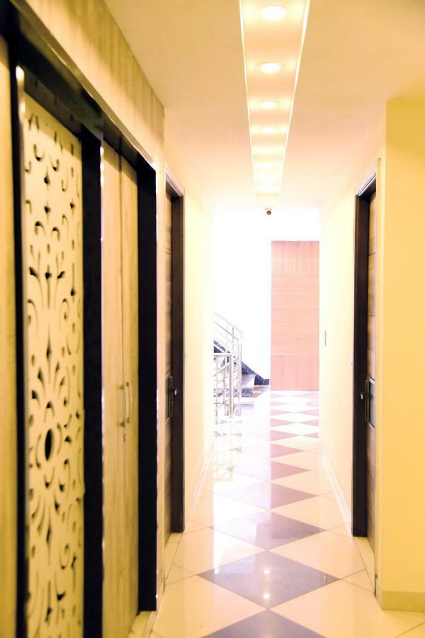 Hotel D S Inn Амритсар Екстериор снимка